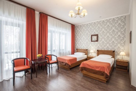 Отель  Славянка