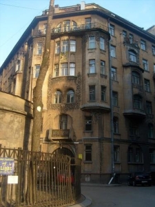Дом Перцова
