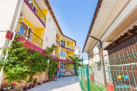 Отель Lennara (Леннара), фото 1