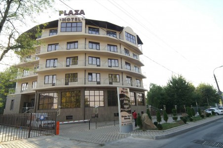 Отель Плаза, фото 1